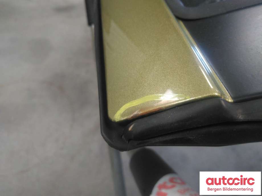 Dør venstre bak til Suzuki SX4 S-CROSS 2013-->> (Type II) (SUZUKI|68004-61M00|)