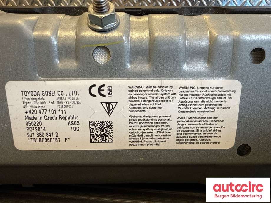 Airbag kne til Porsche Taycan 2019-->> (PORSCHE|9J1 880 841 H|9J1 880 841 D|)