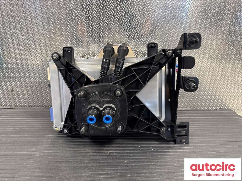 Styreenhet diverse til Tesla Model Y 2021-2024 (Type I)  (TESLA|1684435-S0-J||1684435-50-J)