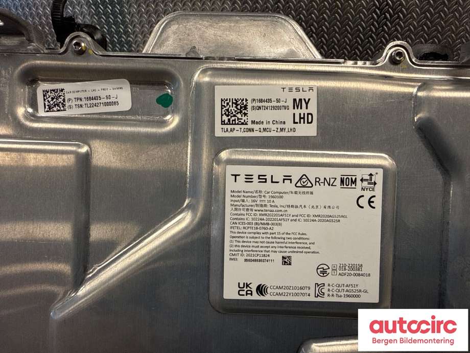 Styreenhet diverse til Tesla Model Y 2021-2024 (Type I)  (TESLA|1684435-S0-J||1684435-50-J)