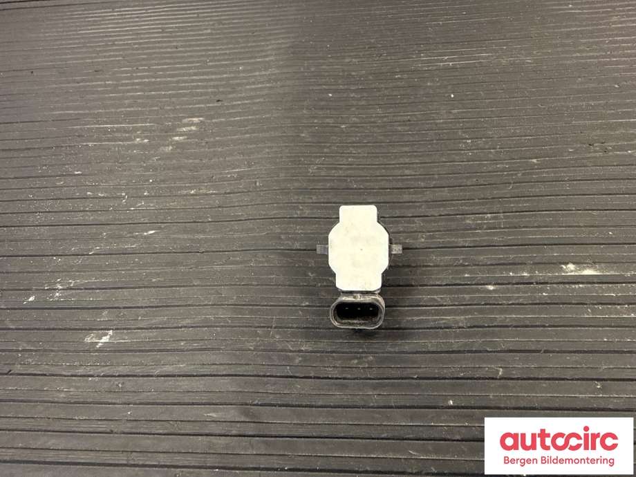 Parkeringssensor bak til BMW 1-Serie 2011-2015 (Fase 1) (F20/F21) (F20/F21) (BMW|66 20 9 261 610|)