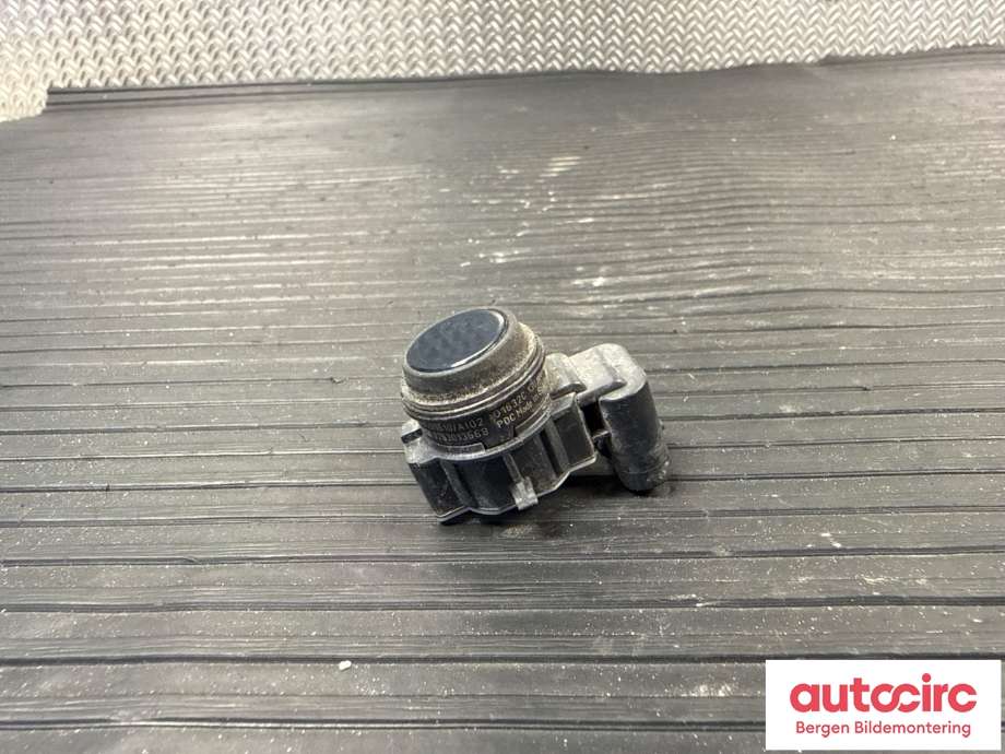 Parkeringssensor bak til BMW 1-Serie 2011-2015 (Fase 1) (F20/F21) (F20/F21) (BMW|66 20 9 261 610|)