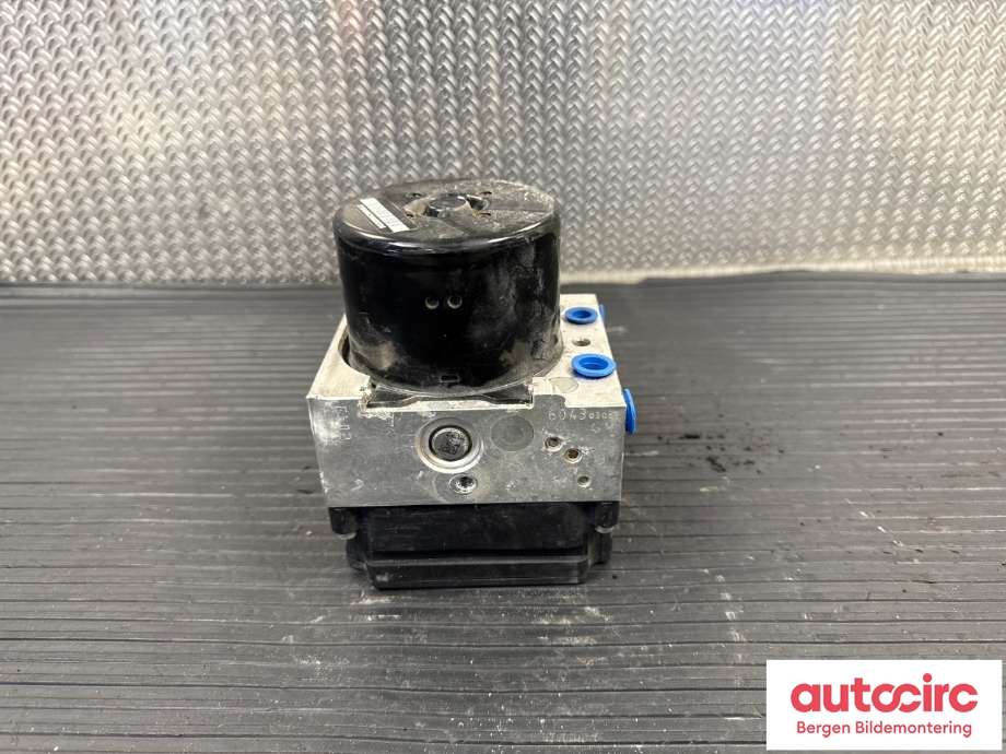 ABS sentral til BMW 1-Serie 2011-2015 (Fase 1) (F20/F21) (F20/F21) (BMW|34 51 2 460 453|)