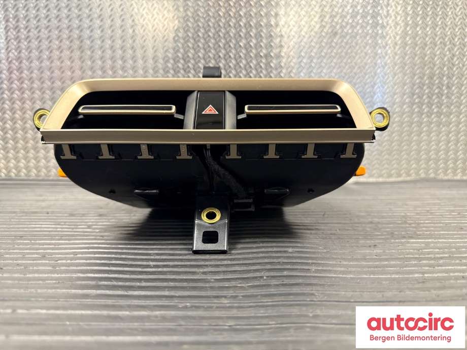 Dashbord friskluftdyse til Porsche Taycan 2019-->>  (PORSCHE|9J1 819 111 A|9J1 819 111 B|)