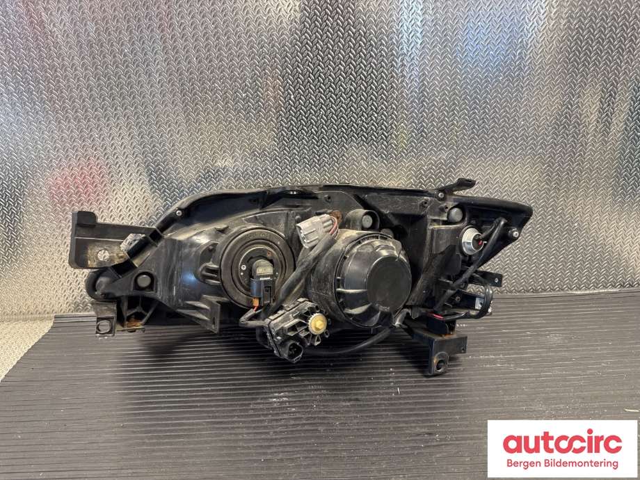Frontlykt høyre halogen til Subaru Impreza 2008-2012 (Type III) (SUBARU|84001FG200|84001FG201|)