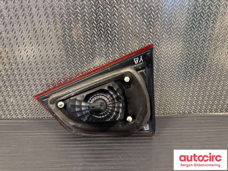 Baklykt venstre indre til Suzuki SX4 S-CROSS 2013-->> (Type II)  (SUZUKI|36274-61M00|)