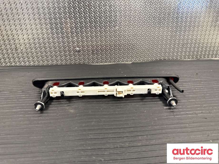 Baklykt bremselys bakrute til Suzuki SX4 S-CROSS 2013-->> (Type II) (SUZUKI|35820-63J00|)