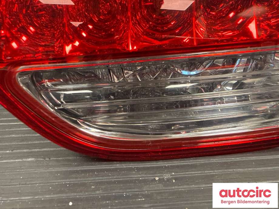Baklykt høyre indre til Citroën C-Crosser 2007-2012  (CITROEN|6351 EJ|)