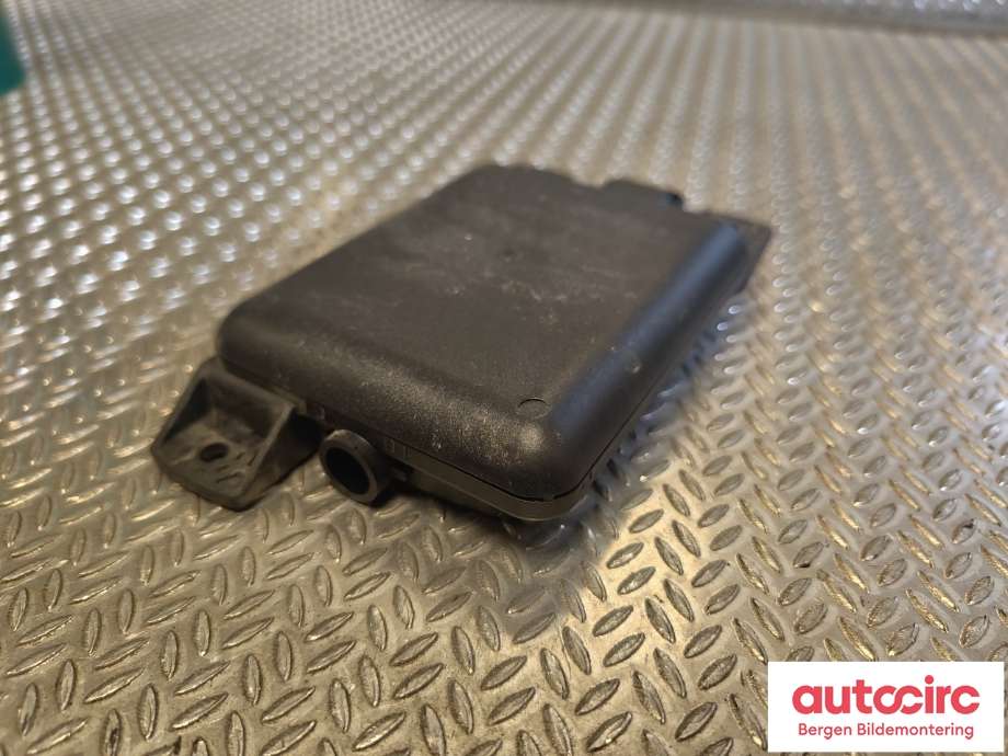 Sensor radar til VW e-Golf 2017-2020 (Fase 2)  (VOLKSWAGEN|5Q0 907 686 C|)