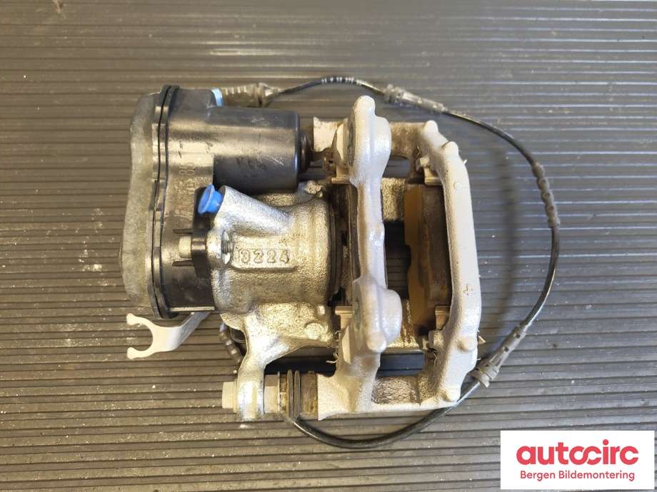 Bremsecaliper høyre bak til BMW iX 2021-->> (I20) (I20) (BMW|34 20 8 837 110|34 20 8 837 126|)