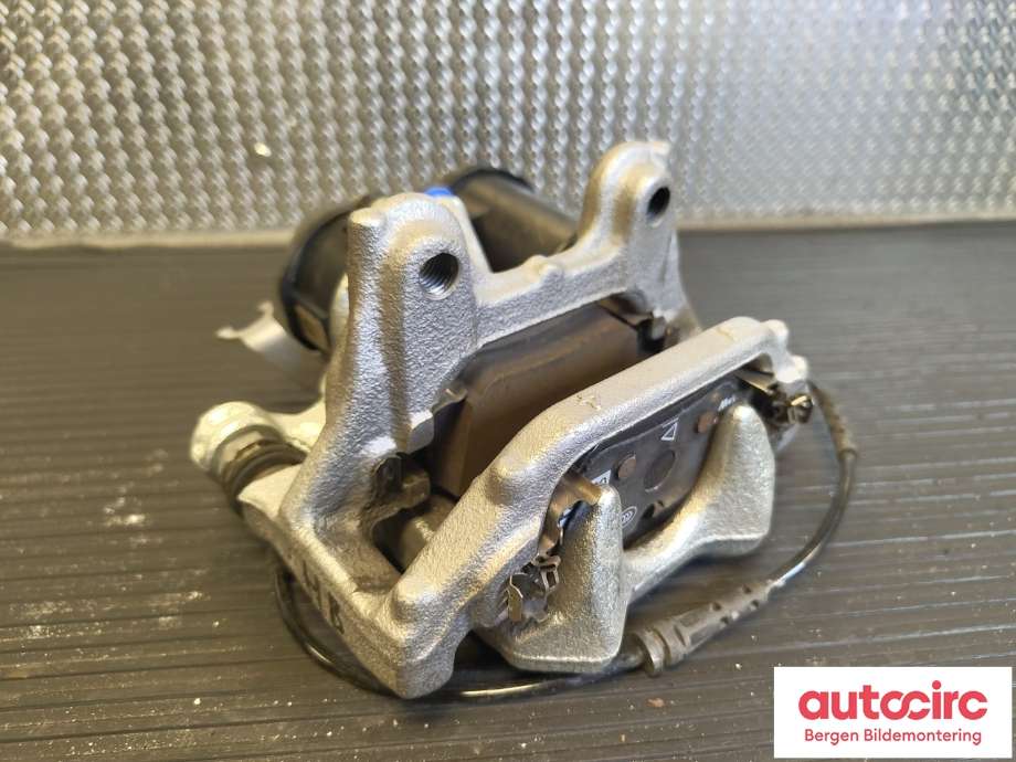 Bremsecaliper høyre bak til BMW iX 2021-->> (I20) (I20) (BMW|34 20 8 837 110|34 20 8 837 126|)