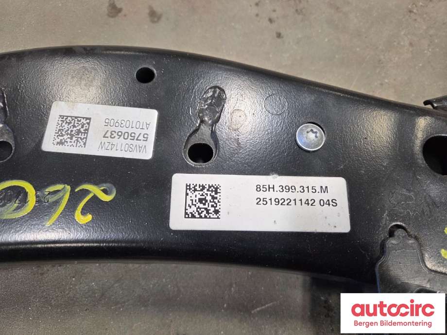 Diverse deler til Porsche Macan 2014-->> (95B) (95B) (PORSCHE|PAD 399 315 B|)