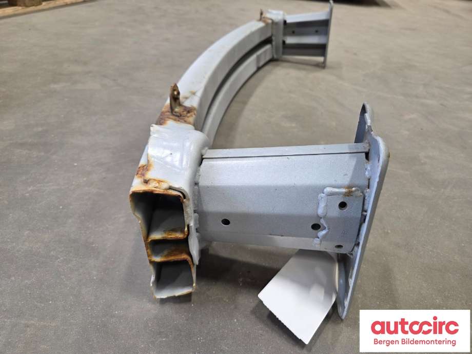 Støtfangerforsterkning foran til Subaru Outback 2015-2020 (Type V)  (SUBARU|57711AL0119P|)