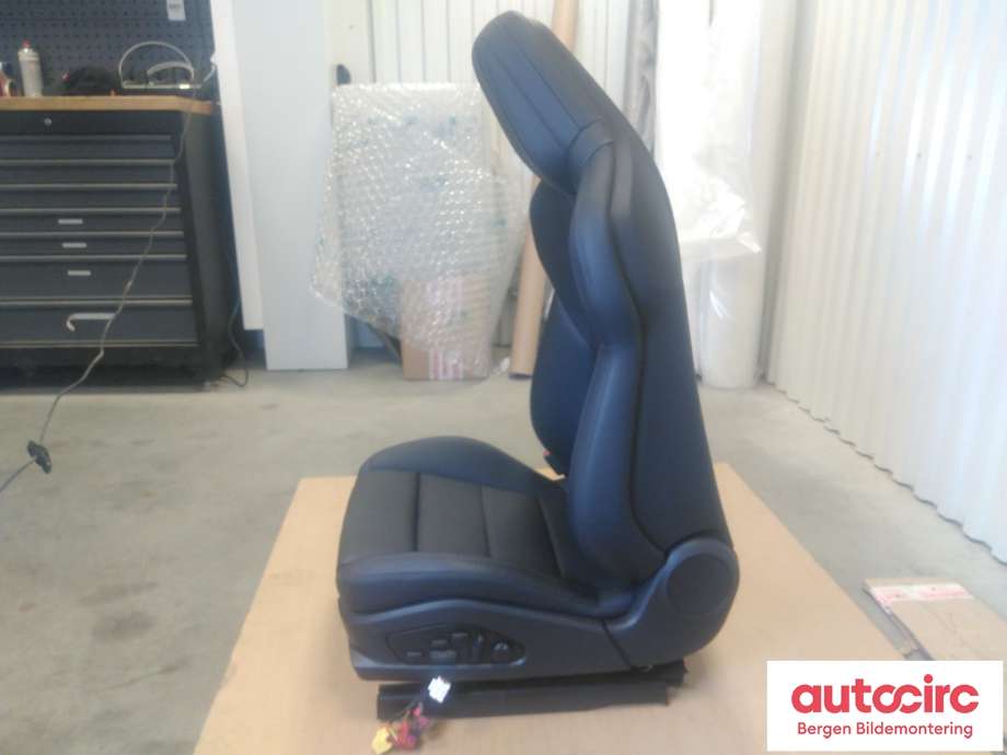 Sete foran venstre til Porsche Macan 2014-->> (95B) (95B) (PORSCHE|95C 898 042|95C 881 805 BP|)