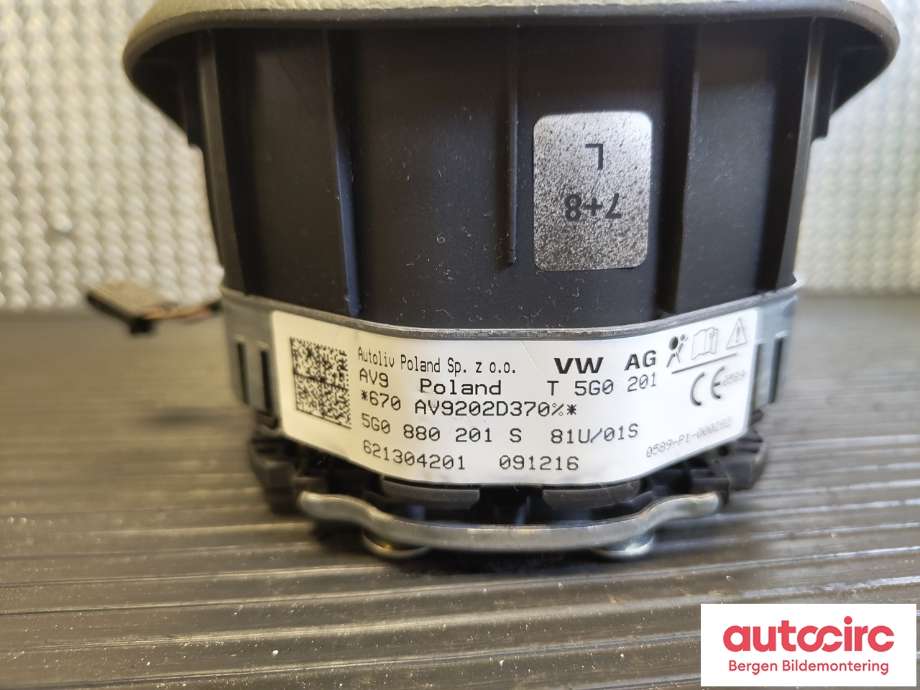 Airbag rattpute til VW Passat 2015-2019 (Fase 1) (B8) (B8) (VOLKSWAGEN|5G0 880 201 S|)