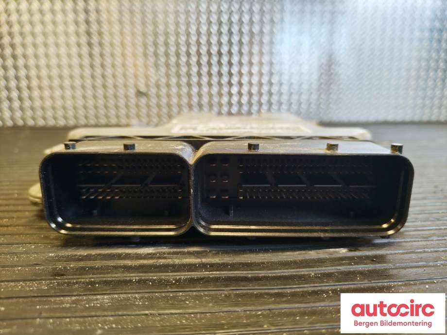 Styreenhet motor til VW Passat 2015-2019 (Fase 1) (B8) (B8) (VOLKSWAGEN|04E 906 023 BF|)