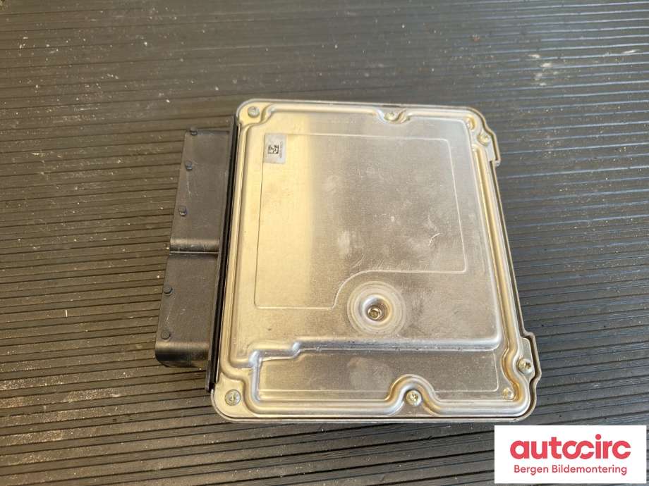 Styreenhet motor til VW Passat 2015-2019 (Fase 1) (B8) (B8) (VOLKSWAGEN|04E 906 023 BF|)