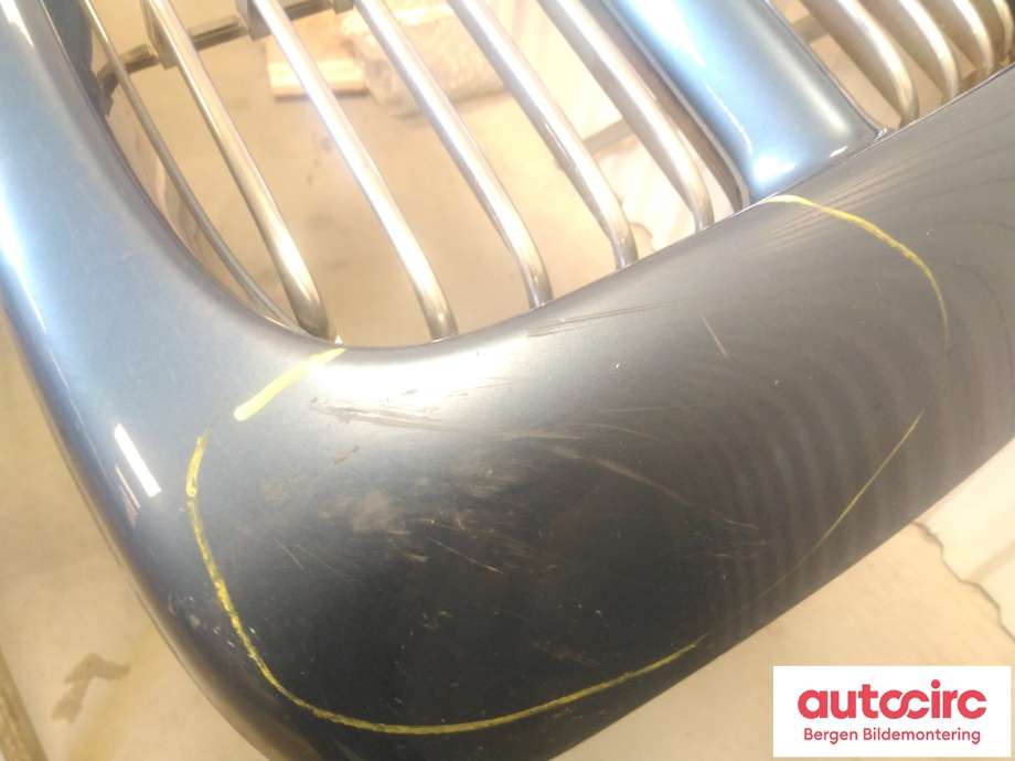 Grill til Dodge Ram 2003-2008 (Type III) (DODGE|5GR97ZBJAE|82207286|55077186AE)