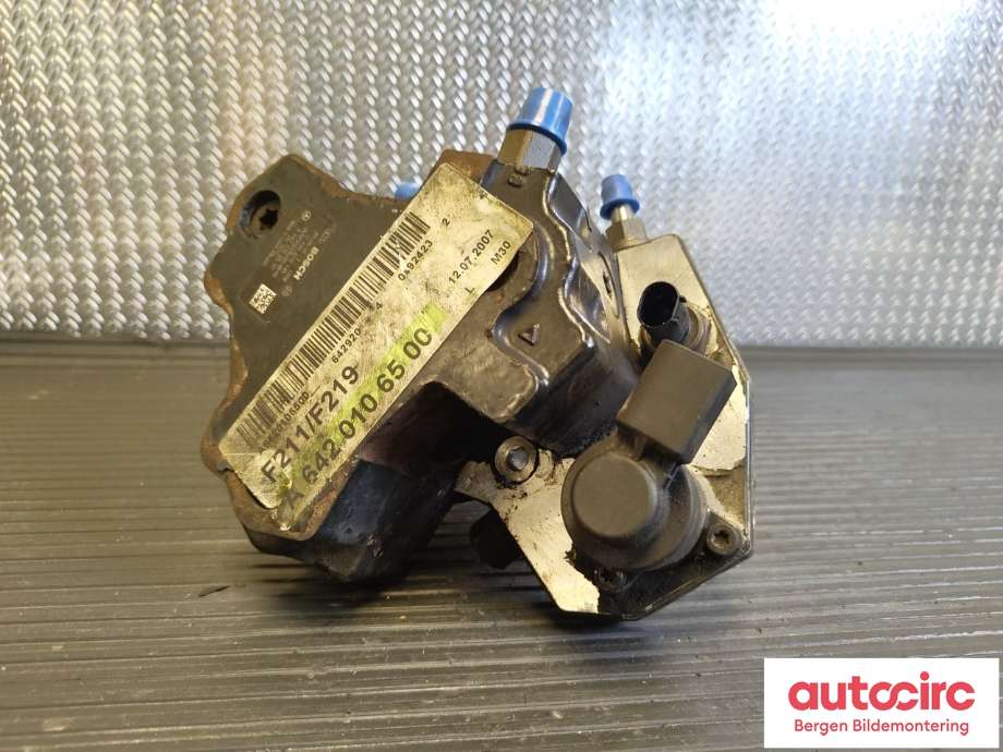 Dieselpumpe til Mercedes CLS 2004-2010 (C219) (C219) (MERCEDES|A6420700501|)