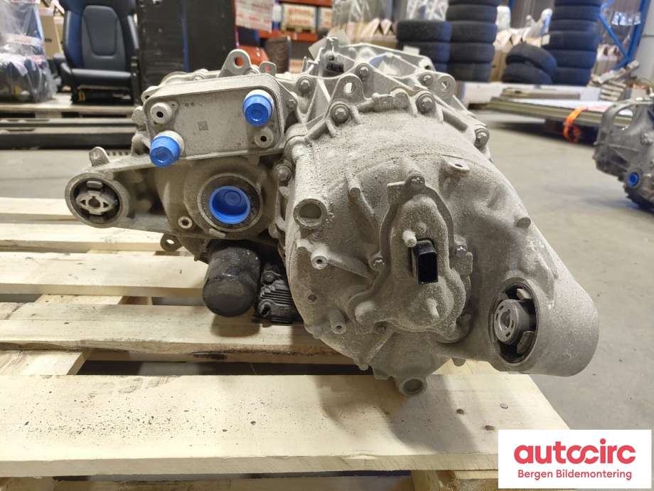 Motor elbil bak til Tesla Model Y 2021-2024 (Type I)  (TESLA|1672096-00-B|)