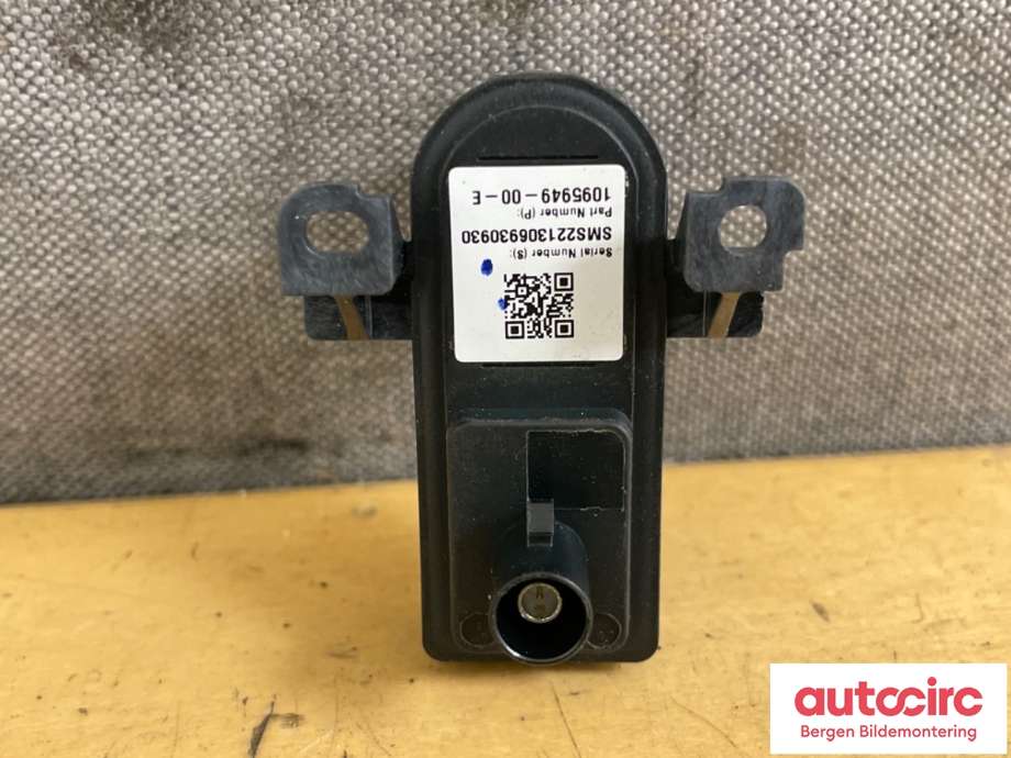 Kamera til Tesla Model 3 2018-2023 (Fase 1)  (1095949-00-E)