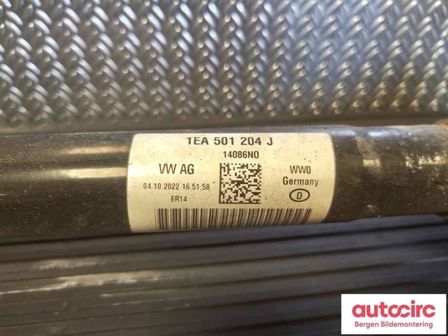 Drivaksel høyre bak, elbil til VW ID.4 2020-->>  (VOLKSWAGEN|1EA 501 204 J|1EA 501 202 F|)