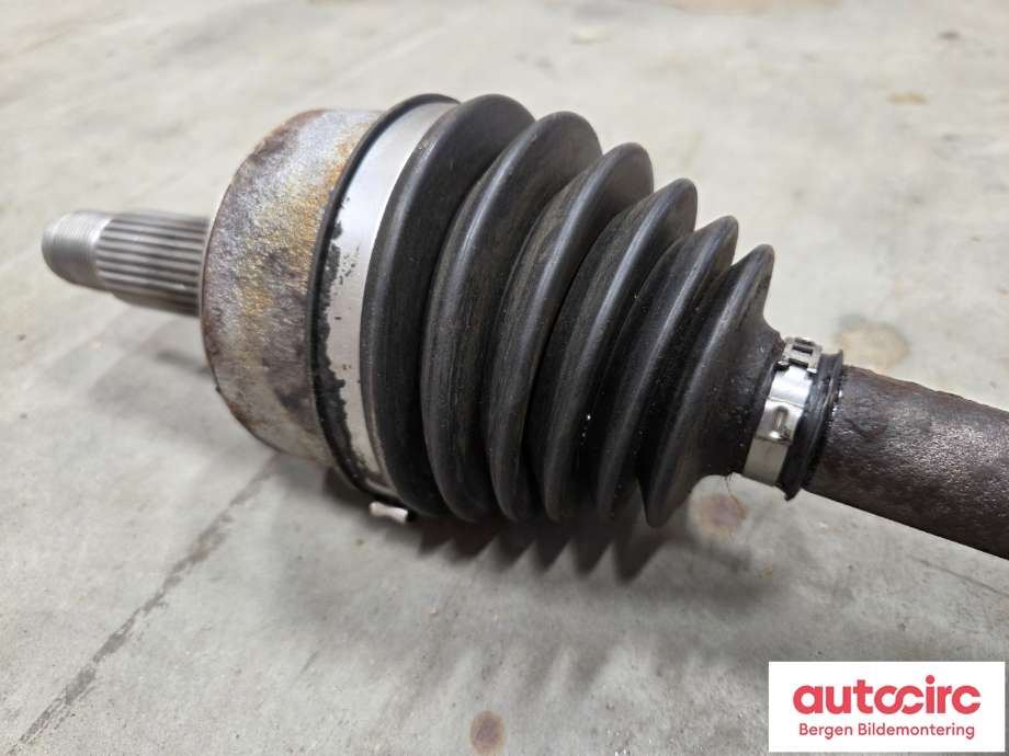 Drivaksel venstre foran til Honda Accord 2008-2015 (Type VIII)  (HONDA|44306-TL0-G00|)