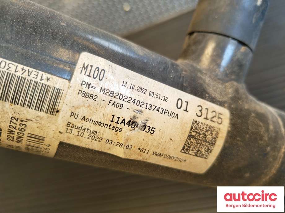 Diverse deler til VW ID.4 2020-->>  (VOLKSWAGEN|1EA 413 032 P|1EA 413 032 AC|5Q0 411 105 DR)