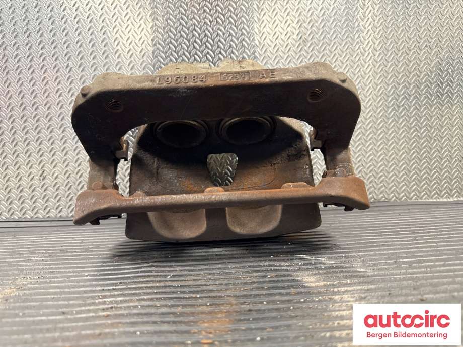 Bremsecaliper høyre foran til VW ID.4 2020-->>  (VOLKSWAGEN|1EA 615 124 B|)