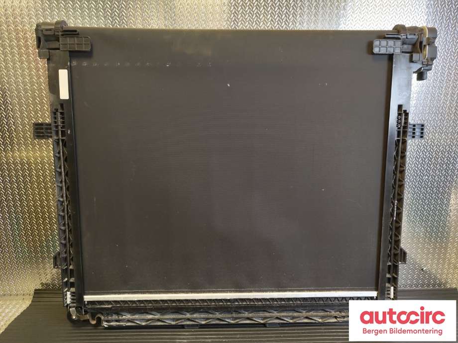 Radiator (automat gir) til VW ID.4 2020-->> (VOLKSWAGEN|1EA 122 135 H|1EA 122 135 E|)