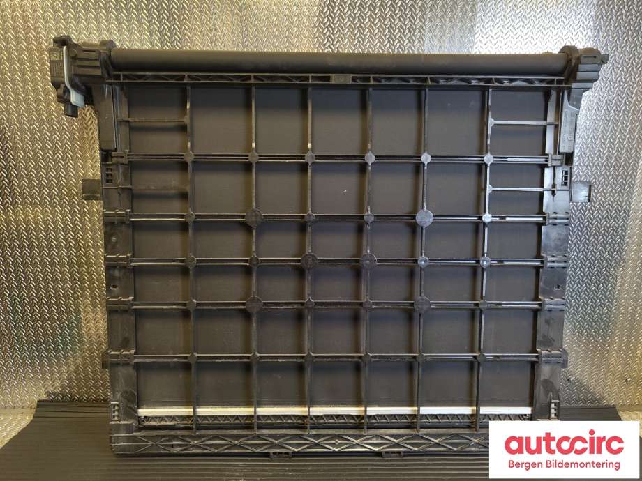 Radiator (automat gir) til VW ID.4 2020-->> (VOLKSWAGEN|1EA 122 135 H|1EA 122 135 E|)