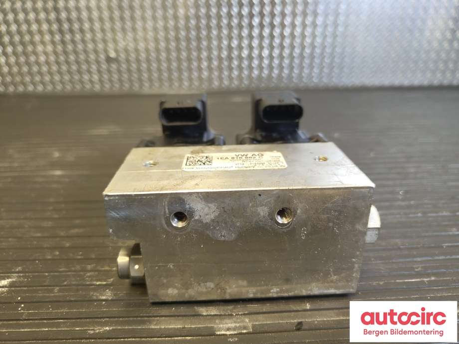 Diverse deler til VW ID.4 2020-->>  (VOLKSWAGEN|1EA 816 682 D|1EA 816 682 E|)