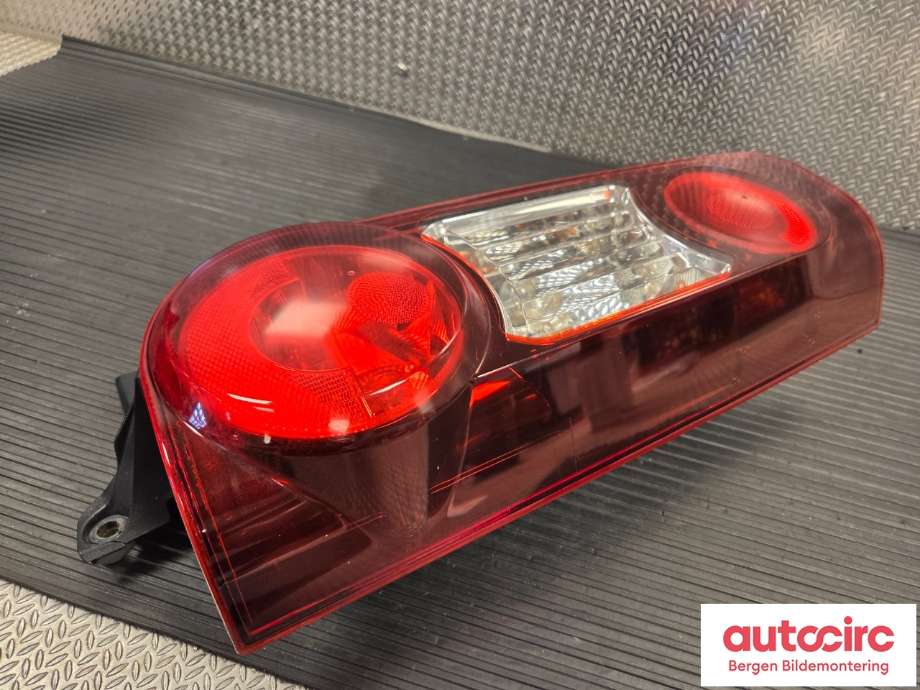 Baklykt høyre til Citroën Berlingo 2015-2019 (Type II, Fase 2)  (CITROEN|96 772 054 80|16 800 228 80|)