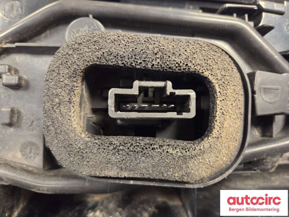 Baklykt høyre til Citroën Berlingo 2015-2019 (Type II, Fase 2)  (CITROEN|96 772 054 80|16 800 228 80|)