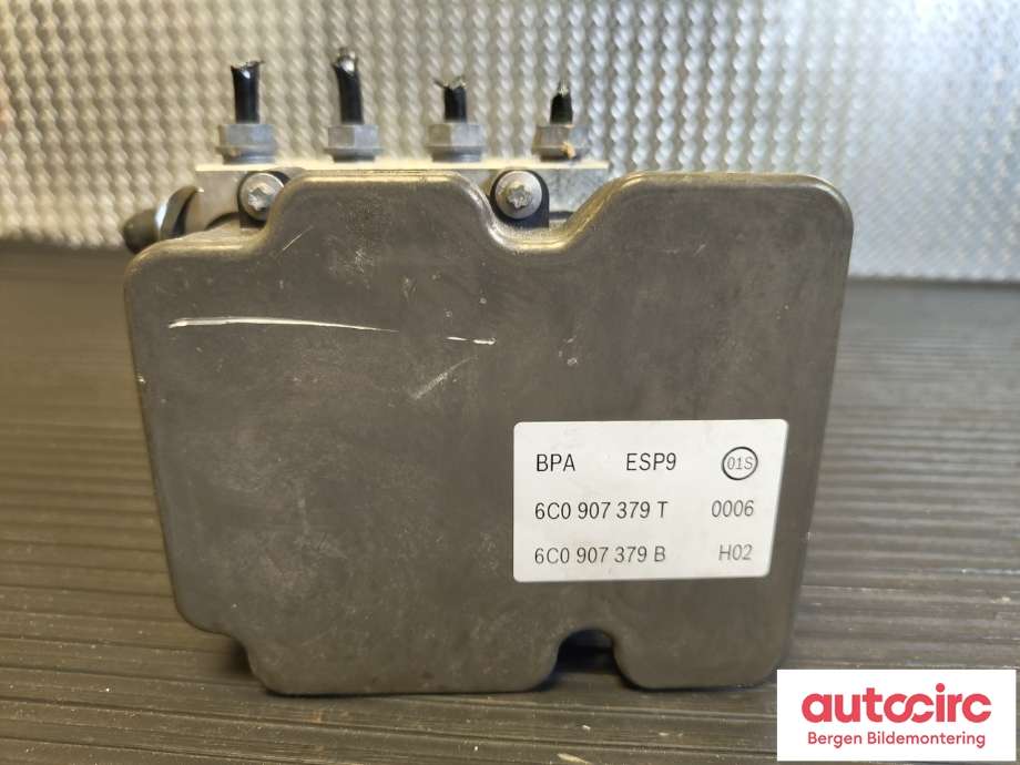 ABS sentral til Škoda Fabia 2014-2021 (Type III)  (SKODA|6C0614517T|)