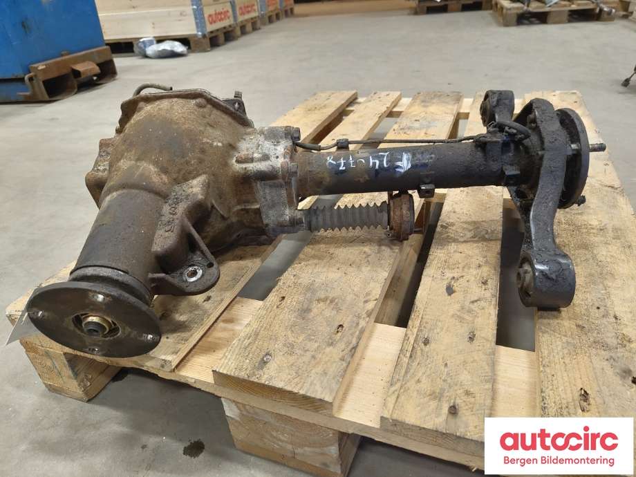 Kardang til Mitsubishi Pajero 2007-2016 (Type IV, Fase 1)  (MITSUBISHI|MR548646|)