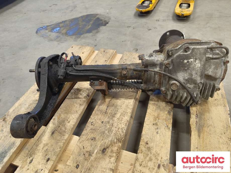 Kardang til Mitsubishi Pajero 2007-2016 (Type IV, Fase 1)  (MITSUBISHI|MR548646|)