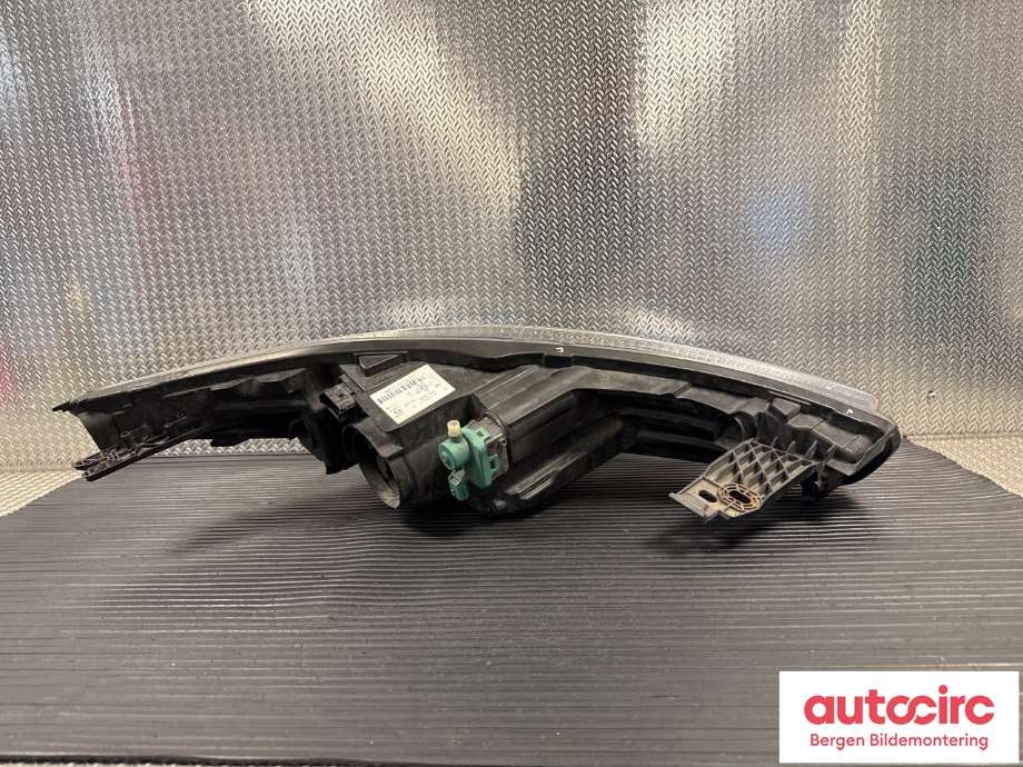 Frontlykt venstre halogen til Renault Zoe 2013-2019 (Fase 1) (RENAULT|260609522R|)