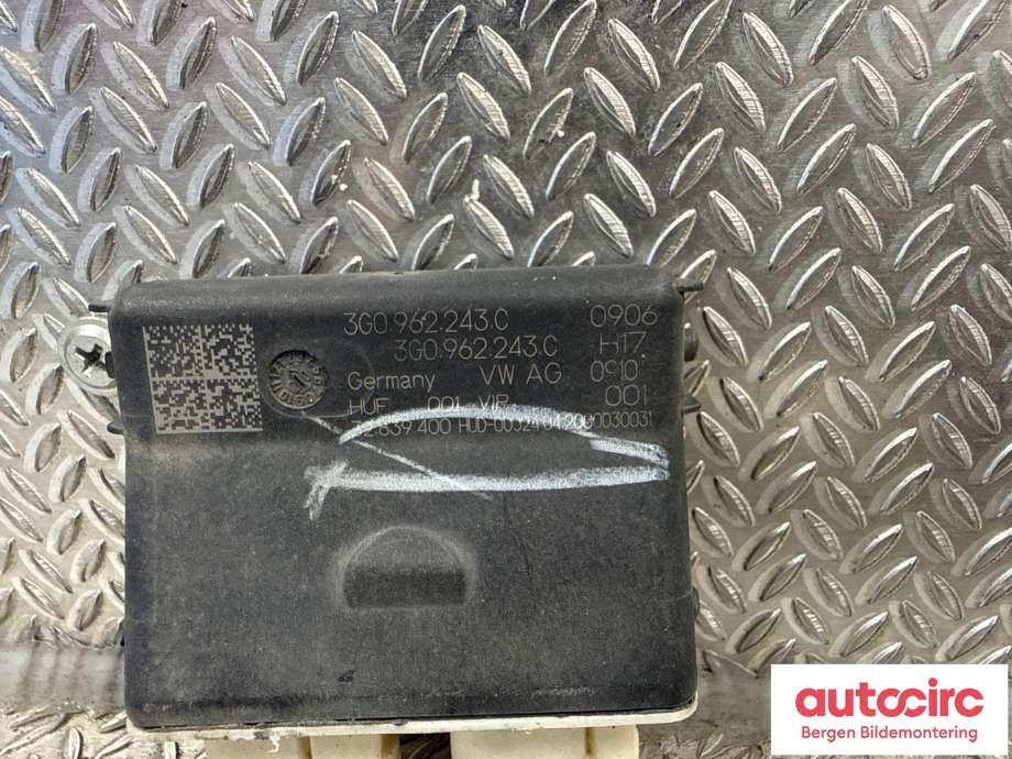 Styreenhet elektrisk bakluke til Porsche Taycan 2019-->> (PORSCHE|PAB 962 243|)