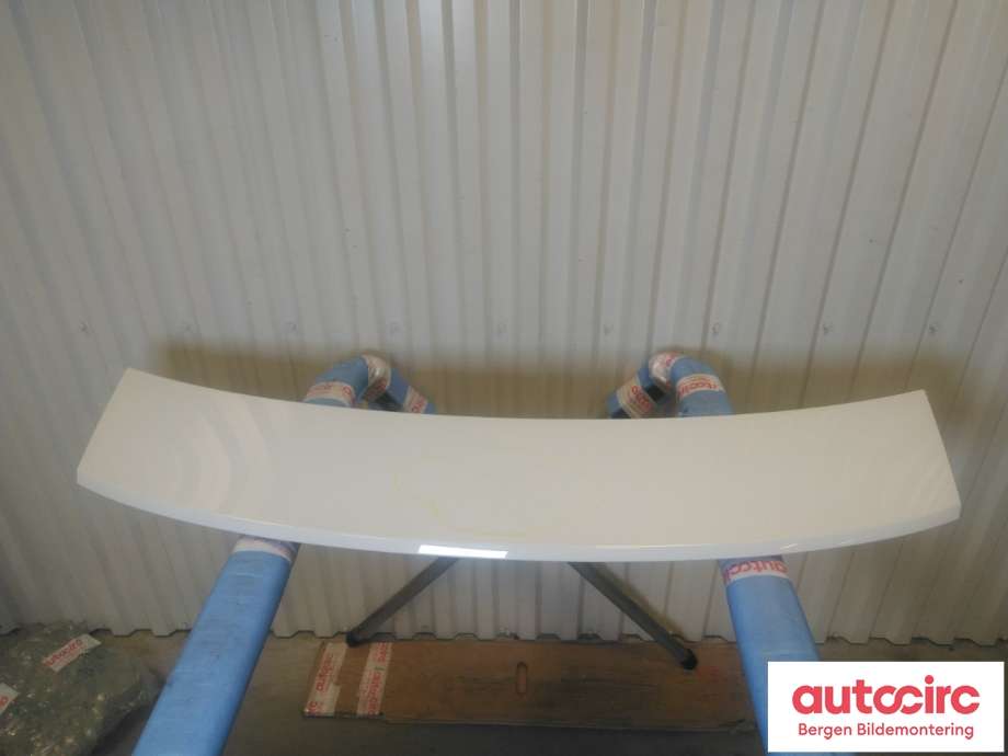 Spoiler bakluke til Porsche Taycan 2019-->> (PORSCHE|9J1 827 933 B|)
