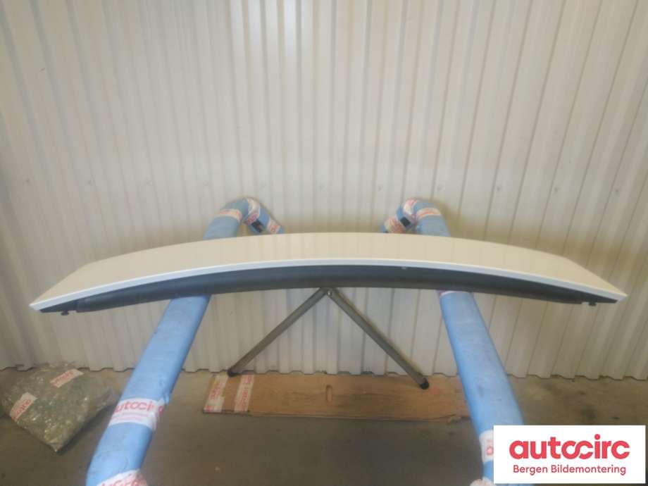Spoiler bakluke til Porsche Taycan 2019-->> (PORSCHE|9J1 827 933 B|)