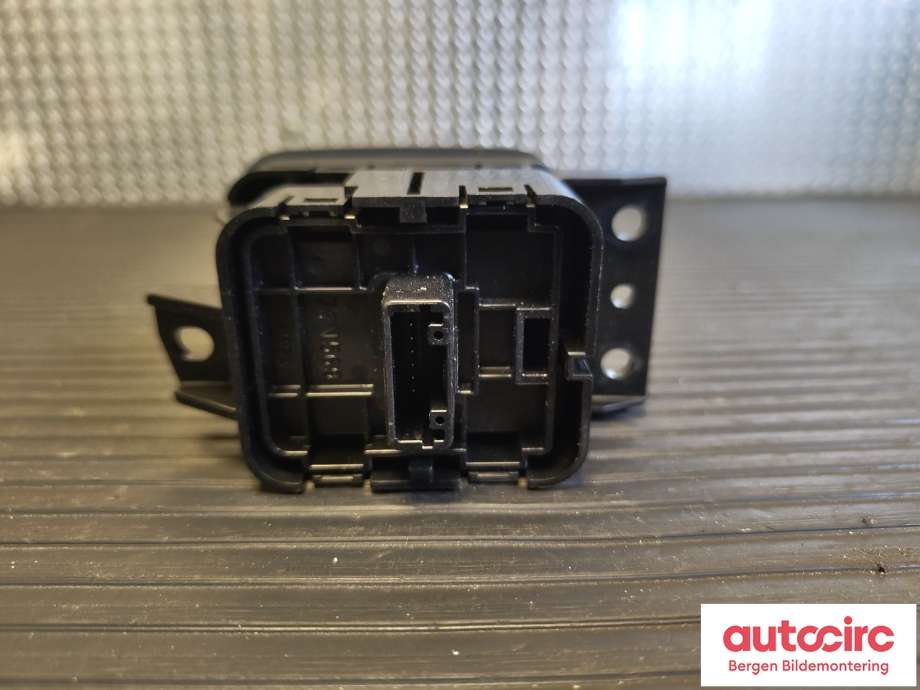Bryter diverse til Toyota Yaris Cross (SUV) 2021-->>  (TOYOTA|849700D040|)