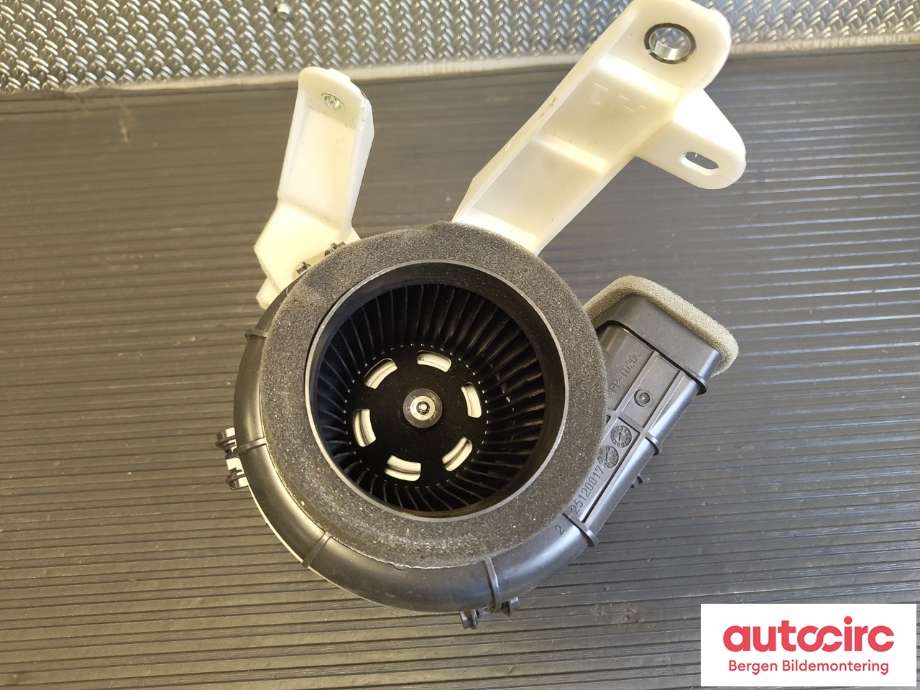 Varmeapparat motor til Toyota Yaris Cross (SUV) 2021-->>  (TOYOTA|G9230K0021|)