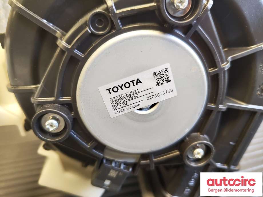 Varmeapparat motor til Toyota Yaris Cross (SUV) 2021-->>  (TOYOTA|G9230K0021|)
