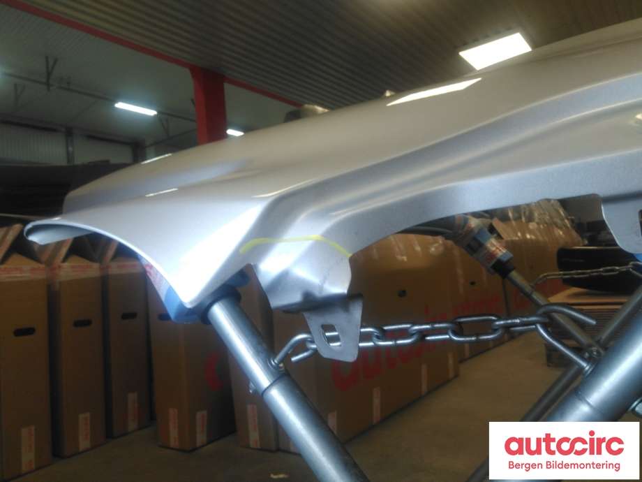 Skjerm venstre foran til Mercedes Vito 2014-->> (W447) (W447) (MERCEDES|A 447 880 08 00|)