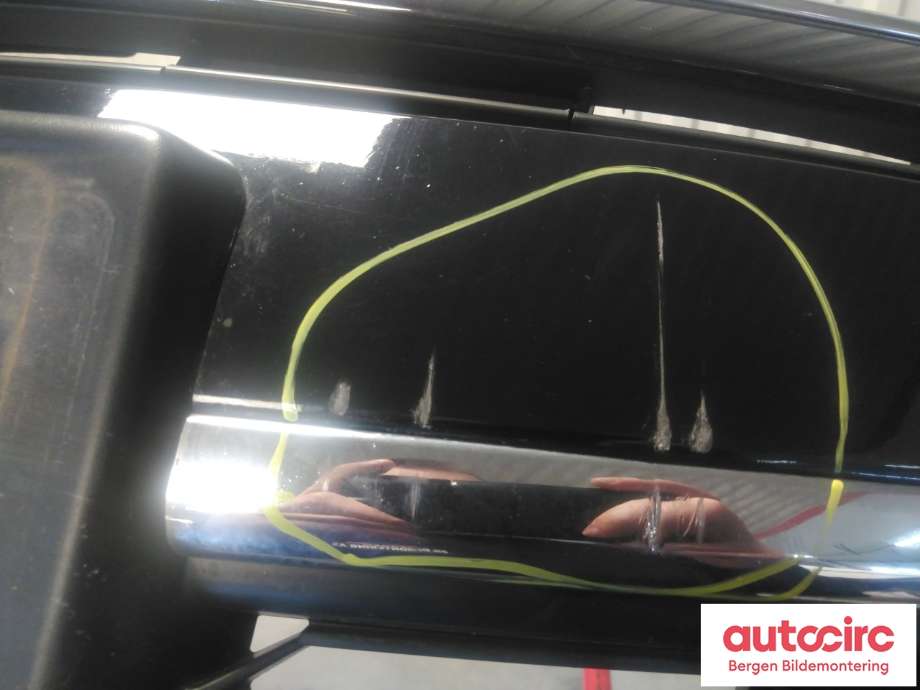 Støtfanger foran til Citroën C-Crosser 2007-2012 (CITROEN|16 778 405 1T|7401 NK|)