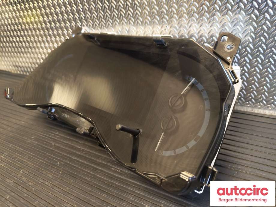 Instrumentpanel til Toyota Yaris Cross (SUV) 2021-->>  (TOYOTA|83800F5B60|)
