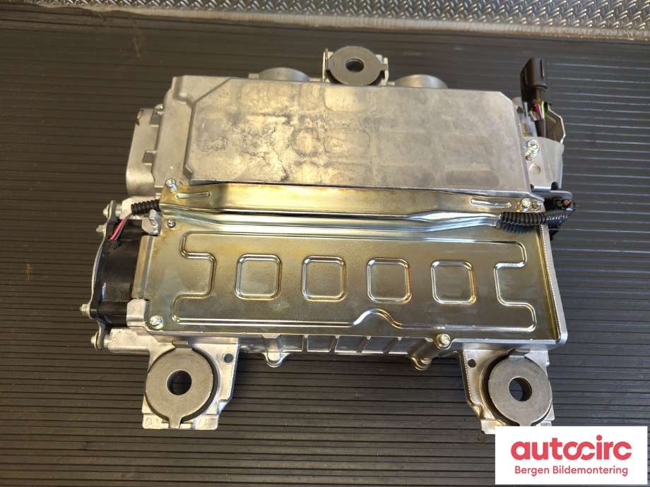 Inverter hybrid til Toyota Yaris Cross (SUV) 2021-->>  (TOYOTA|G92B052011|G92B052012|G92B0-K0010)