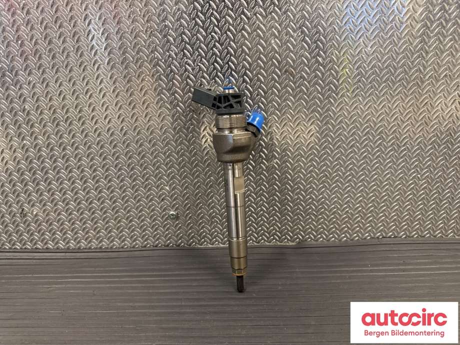 Dyse innsprøyting diesel til BMW 5-Serie 2010-2017 (F10/F11) (F10/F11) (BMW|13 53 8 514 148|)