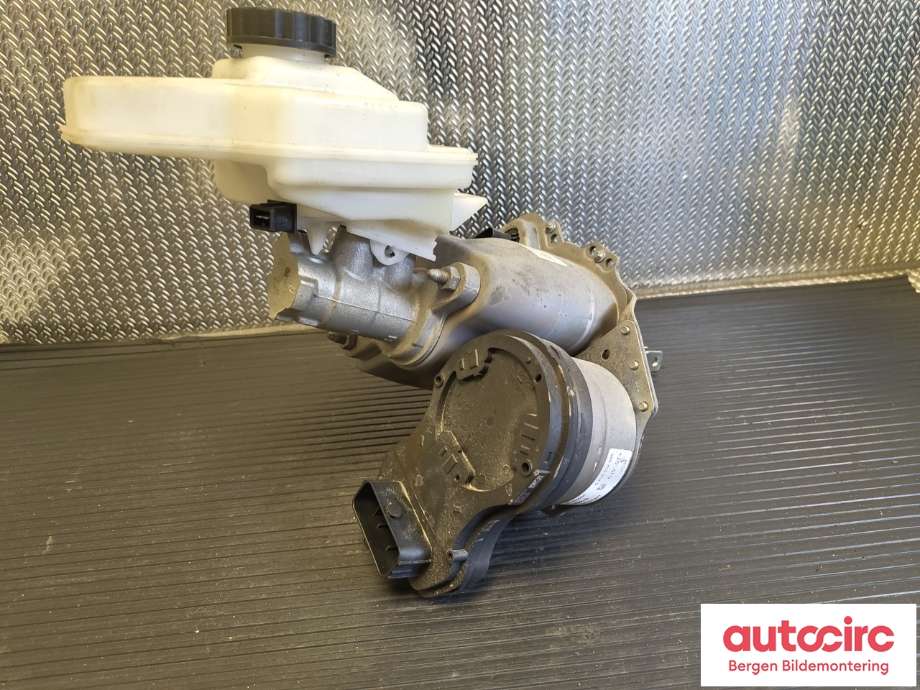 Bremsepumpe hoved til Toyota Yaris Cross (SUV) 2021-->>  (TOYOTA|472100D010|)